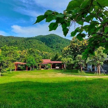 Pimpisa Garden พิมพิศา การ์เด้นท์ Villa Khuang Kom Eksteriør billede