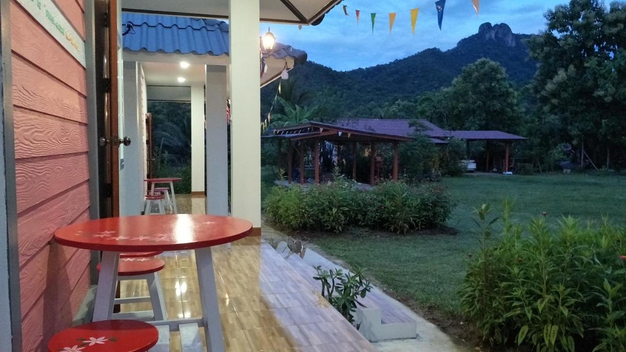 Pimpisa Garden พิมพิศา การ์เด้นท์ Villa Khuang Kom Eksteriør billede