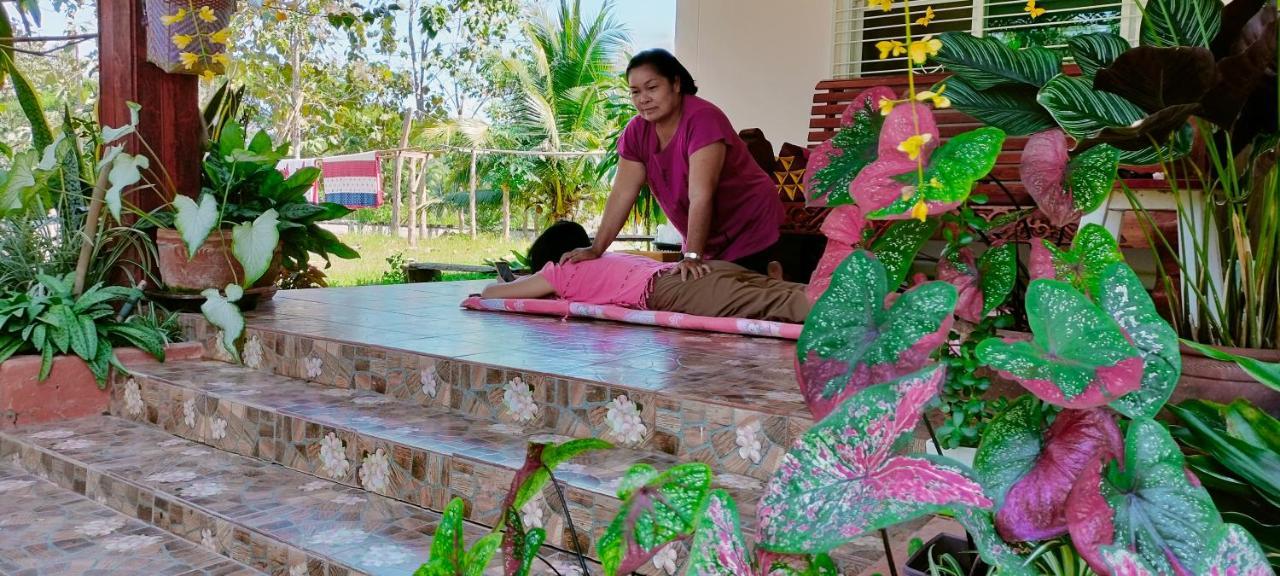 Pimpisa Garden พิมพิศา การ์เด้นท์ Villa Khuang Kom Eksteriør billede