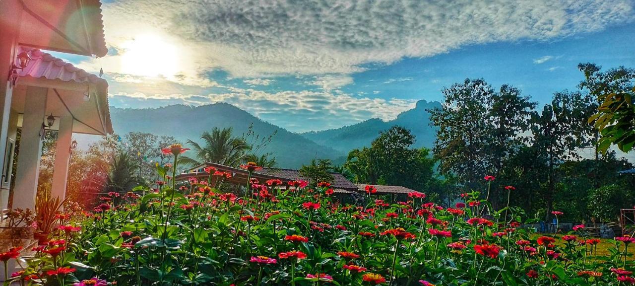 Pimpisa Garden พิมพิศา การ์เด้นท์ Villa Khuang Kom Eksteriør billede