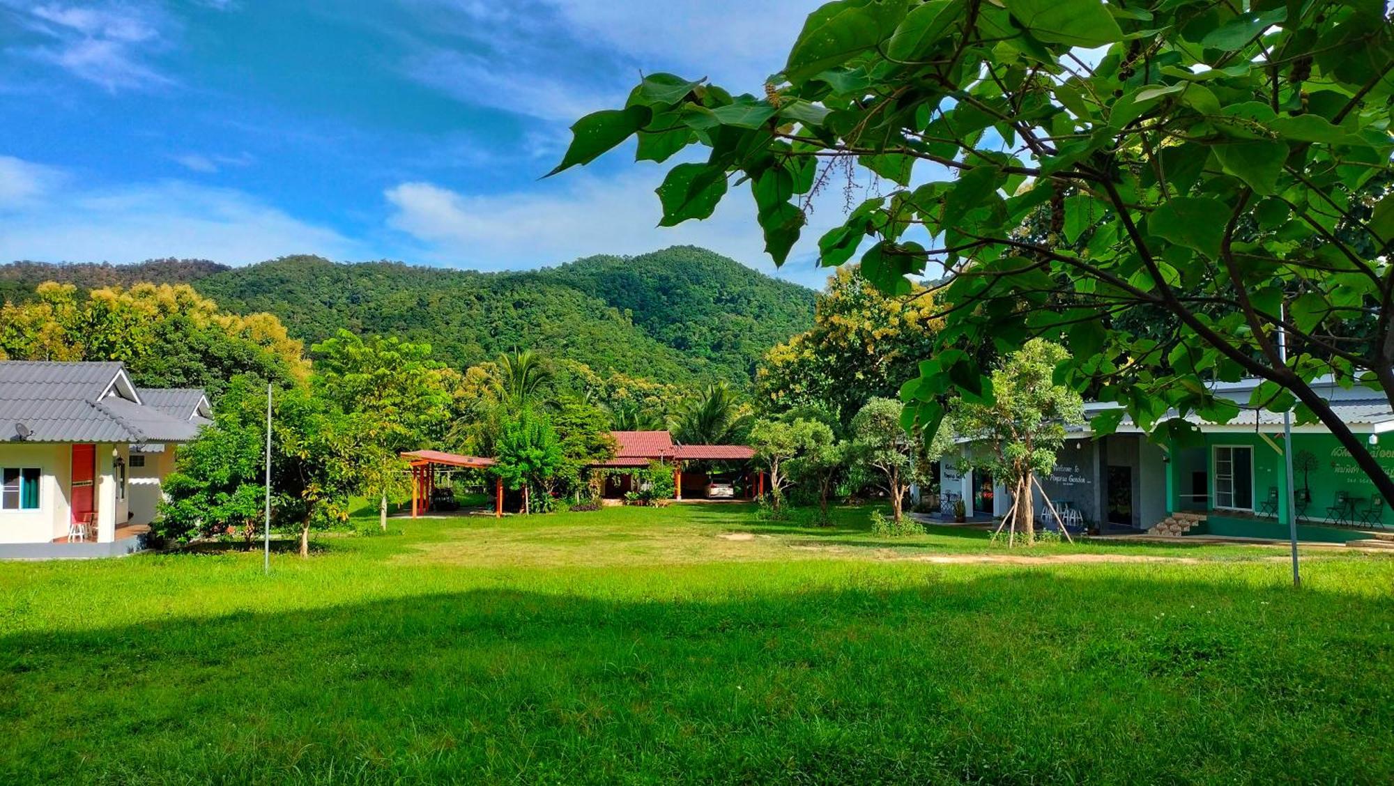 Pimpisa Garden พิมพิศา การ์เด้นท์ Villa Khuang Kom Eksteriør billede